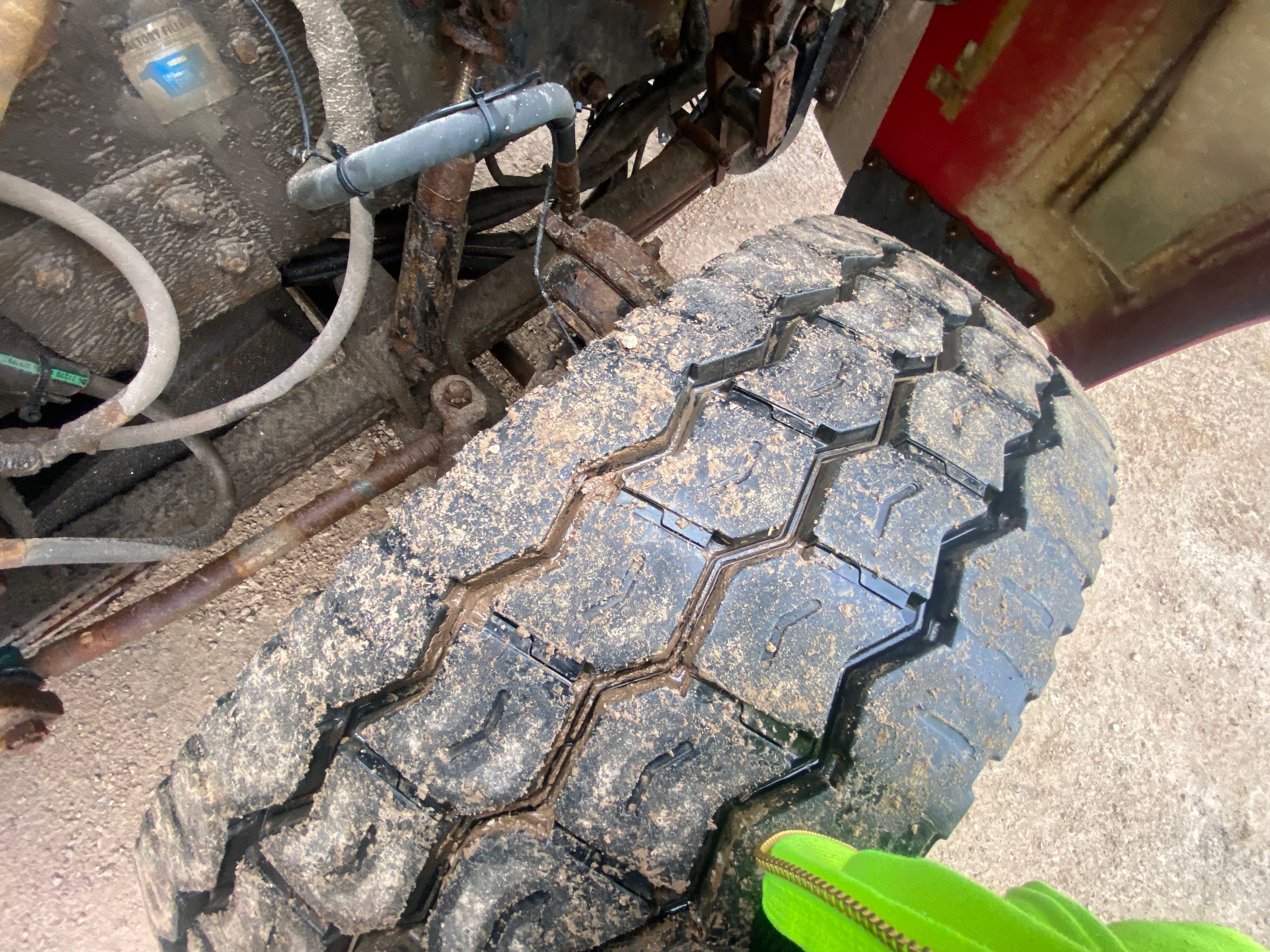 2000 PETERBILT 330 - Image 30